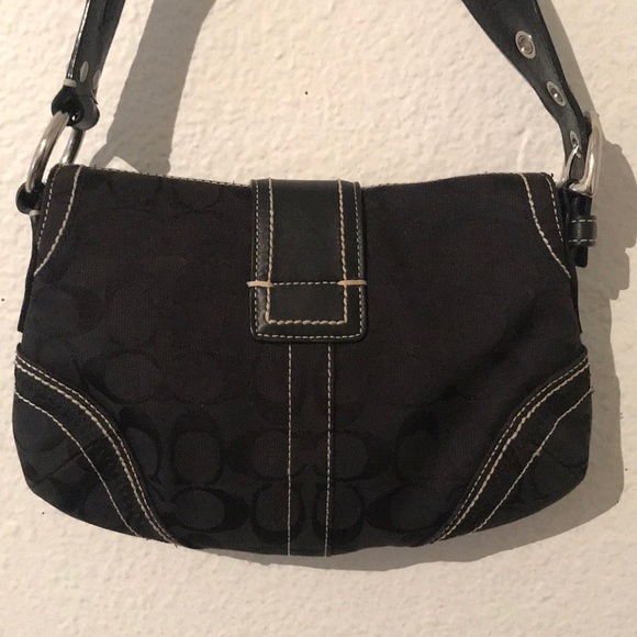 Coach Shoulder Bag 10692 - Picture 3 of 12